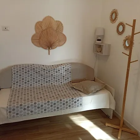 Lo Scrigno Di Ely Apartment